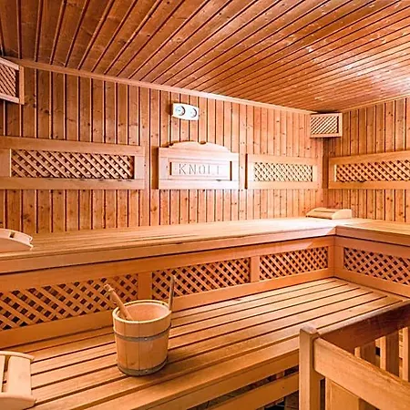 Hotel Knollhof 3*