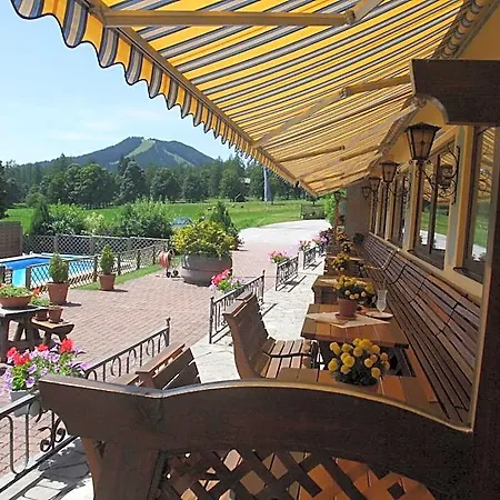 Hotel Knollhof 3*