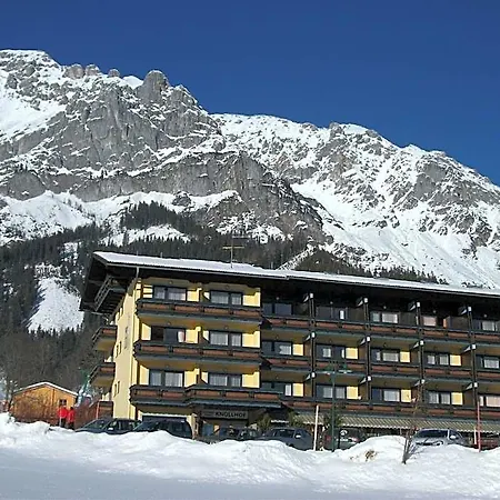 Hotel Knollhof 3*